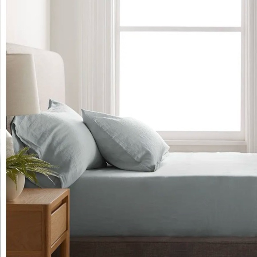 Quince King Linen Sham Set Mist, 2 Linen, 2 Gauze, 2 Quilted,+ 1 Euro Linen Sham